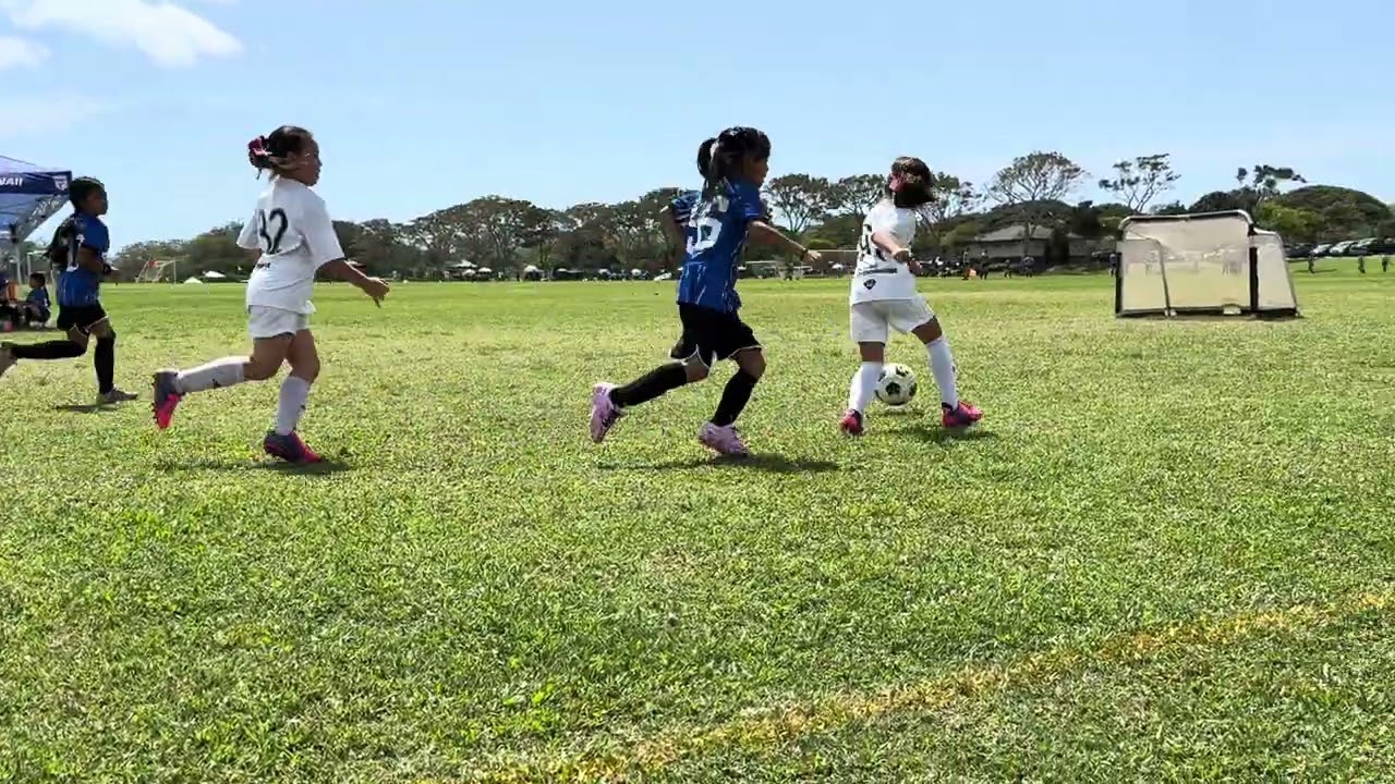 Surf Hawaii 18G Academy 2 vs Bulls
