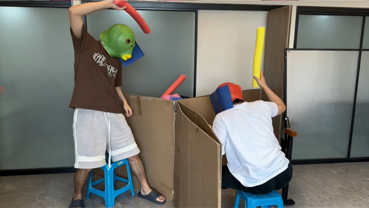Convide seus amigos para assistirem ao Desafio Whack-a-Mole!#engraçado#funny