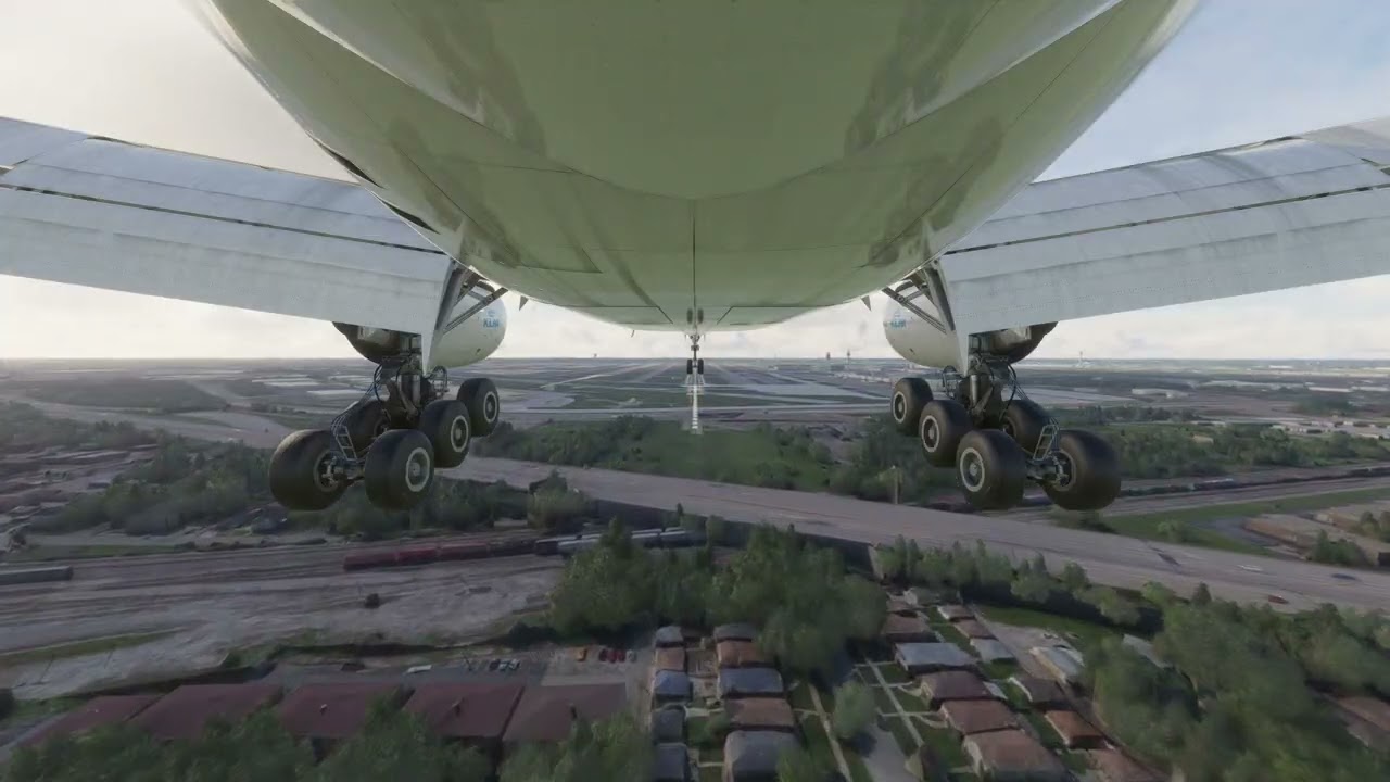 Почти уход на второй круг? Тяжелая посадка Boeing 777 авиакомпании KLM в аэропорту О'Хара!