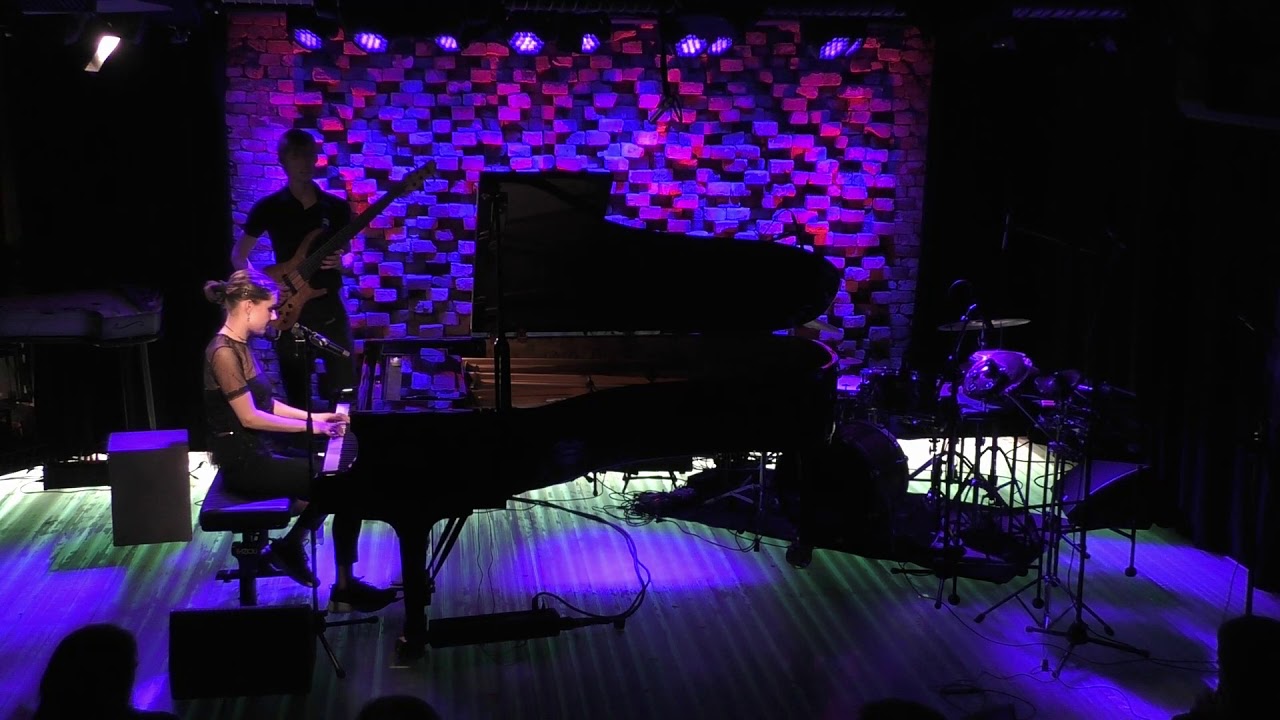 Maja Mannila / Apollo Artistit @ G Livelab Helsinki 15.1.2020