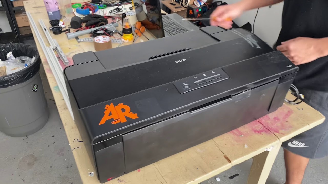 Desmontando a carenagem da Epson L1800