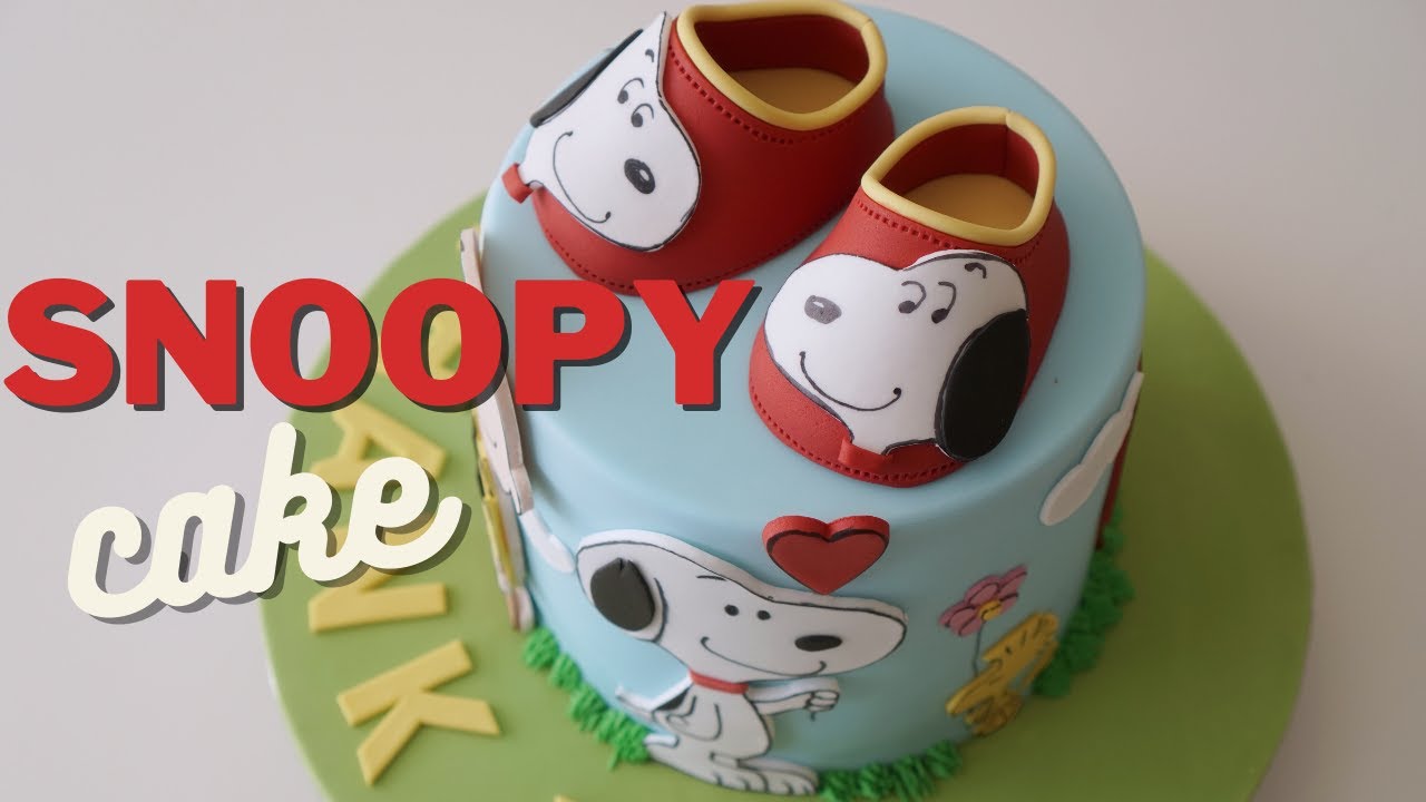 Snoopy Cake with Fondant Cake Shoe Toppers Ft. Charlie Brown & Woodstock