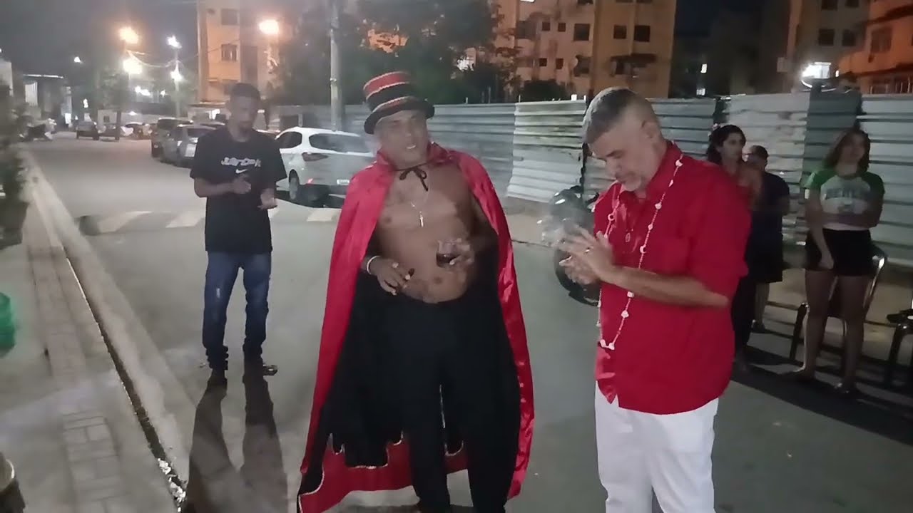 PROTEÇÃO DE CARNAVAL 2026 SR TRANCA RUA DE EMBARÉ NA COMUNIDADE DO FUMACÊ  REALENGO 