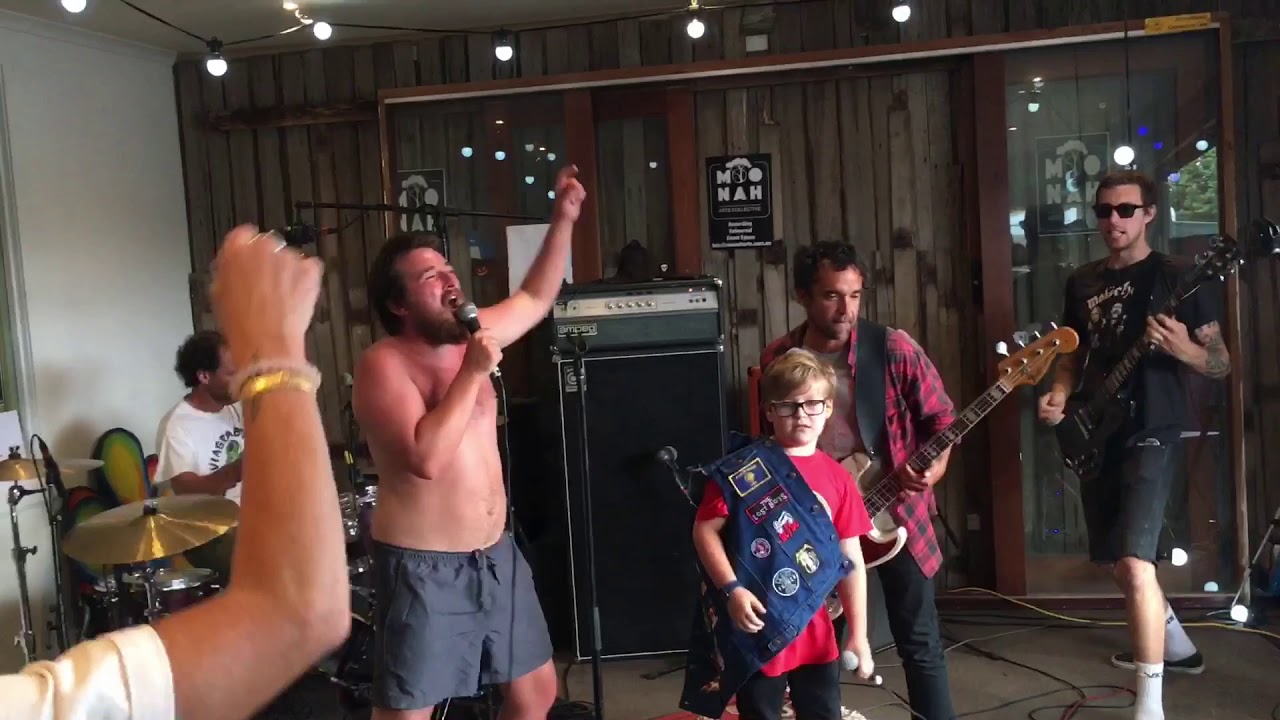 STIFF RICHARDS | 1/1/2021 | Moonah Arts Collective Rye