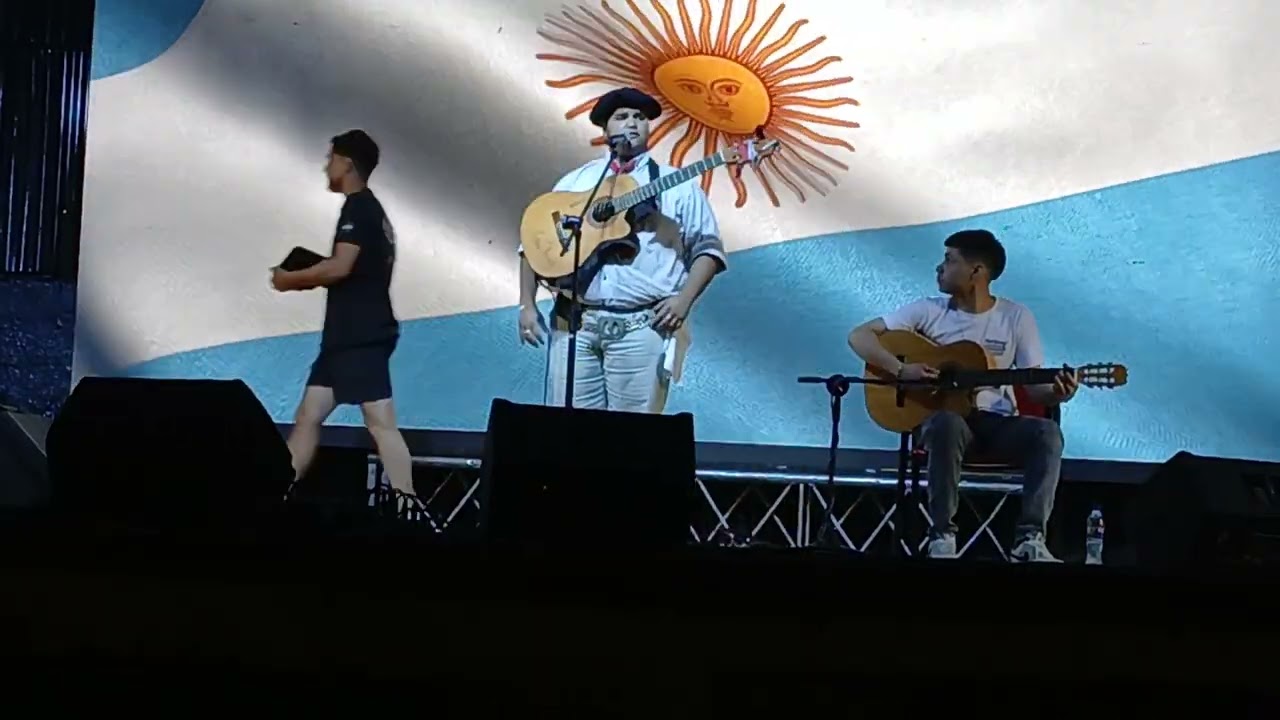  Agustin Garcia
