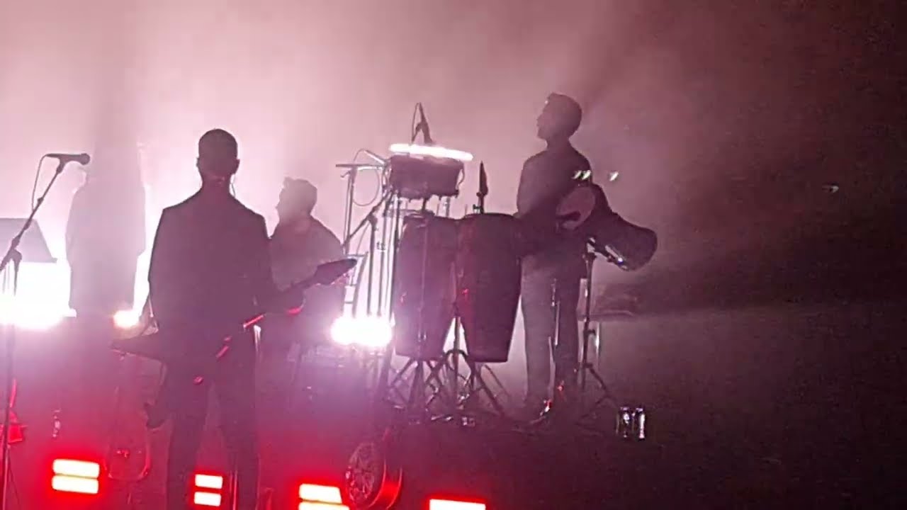 (25.10.2025) Göksel - (Konser Açılışı), Harbiye Cemil Topuzlu Açıkhava Sahnesi Konserleri
