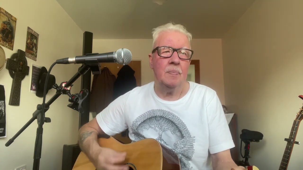 Peaceful easy feeling :acoustic cover