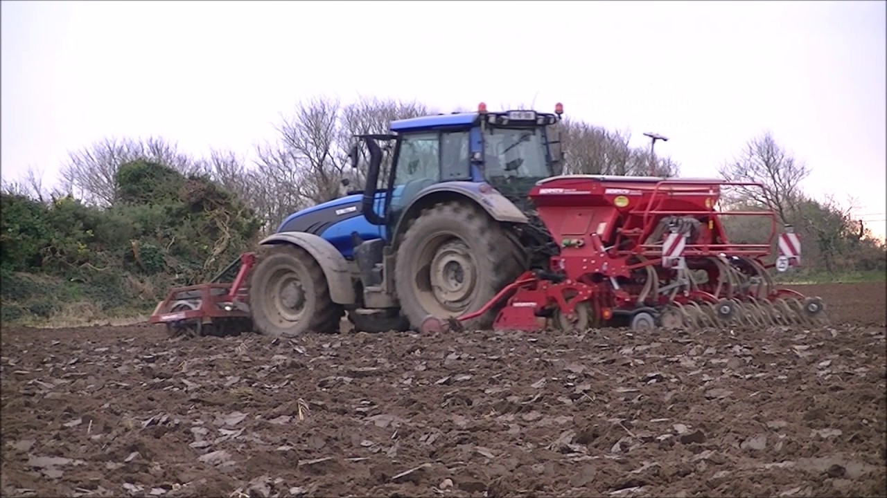 sowing with a Valtra T213