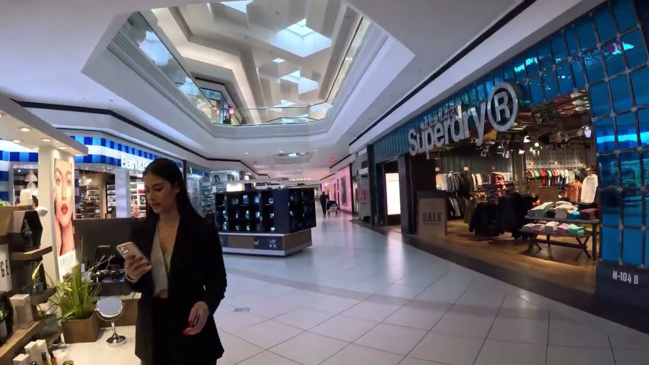 Inside Tour at Woodfield Mall Schaumburg Illinois