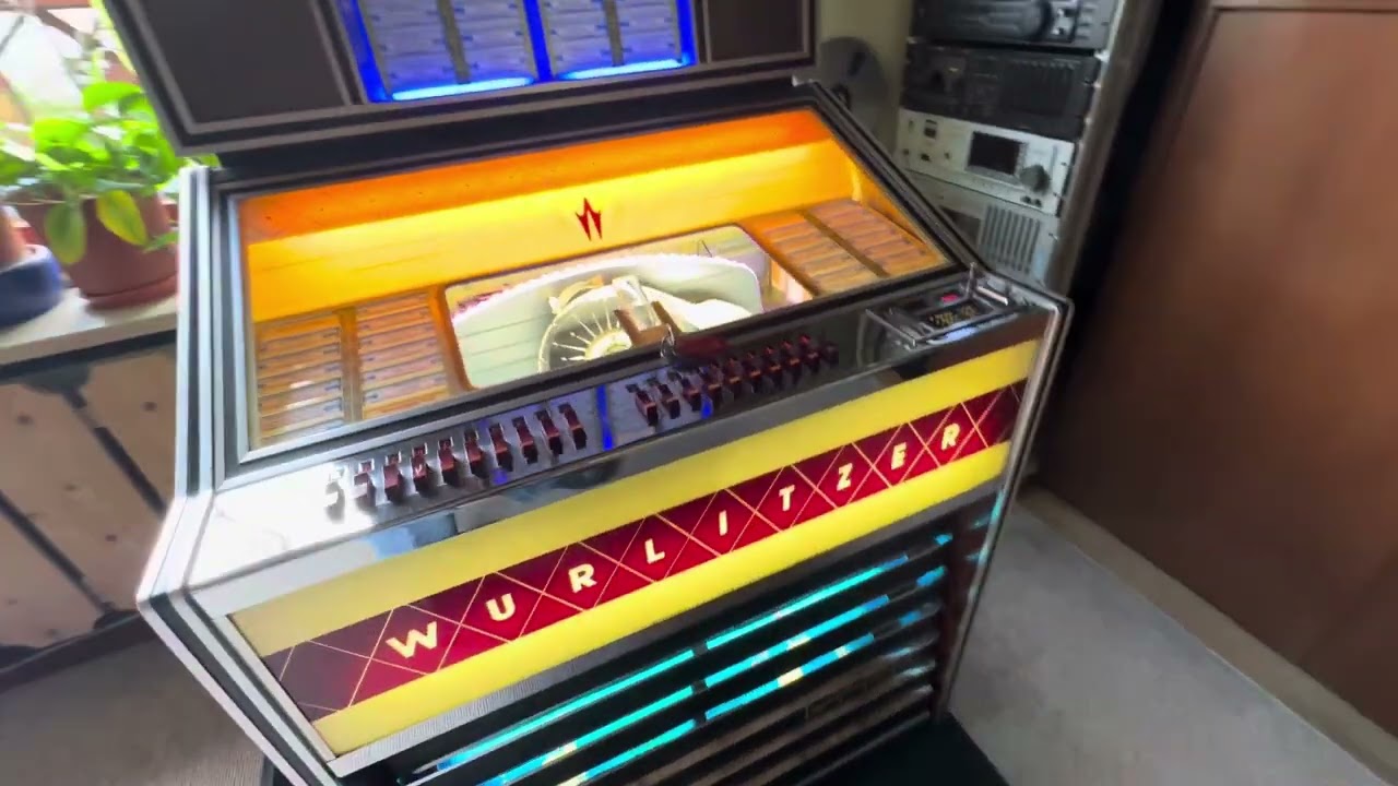 Musikbox Jukebox Wurlitzer ￼Lyric