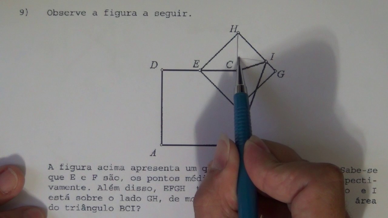 Colégio Naval 2012 - Questão de Geometria Plana (área)