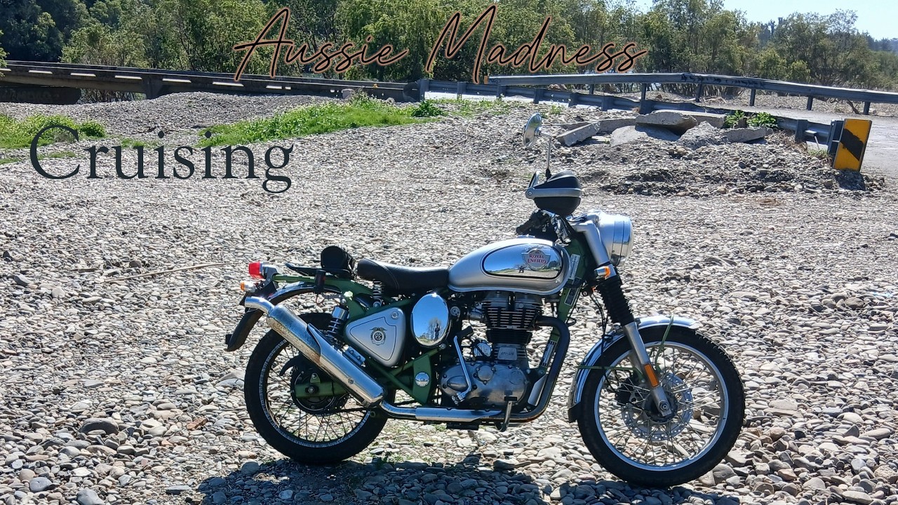 Royal Enfield 500 just out on the bike #royalenfieldbikes #royalenfieldclassic