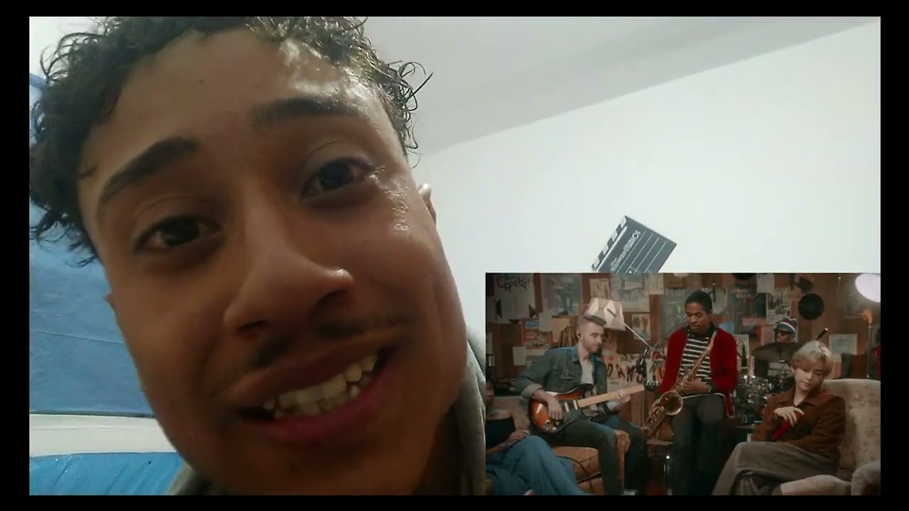 RAPPER REAGINDO A: V - SLOW DANCING ' Band Session