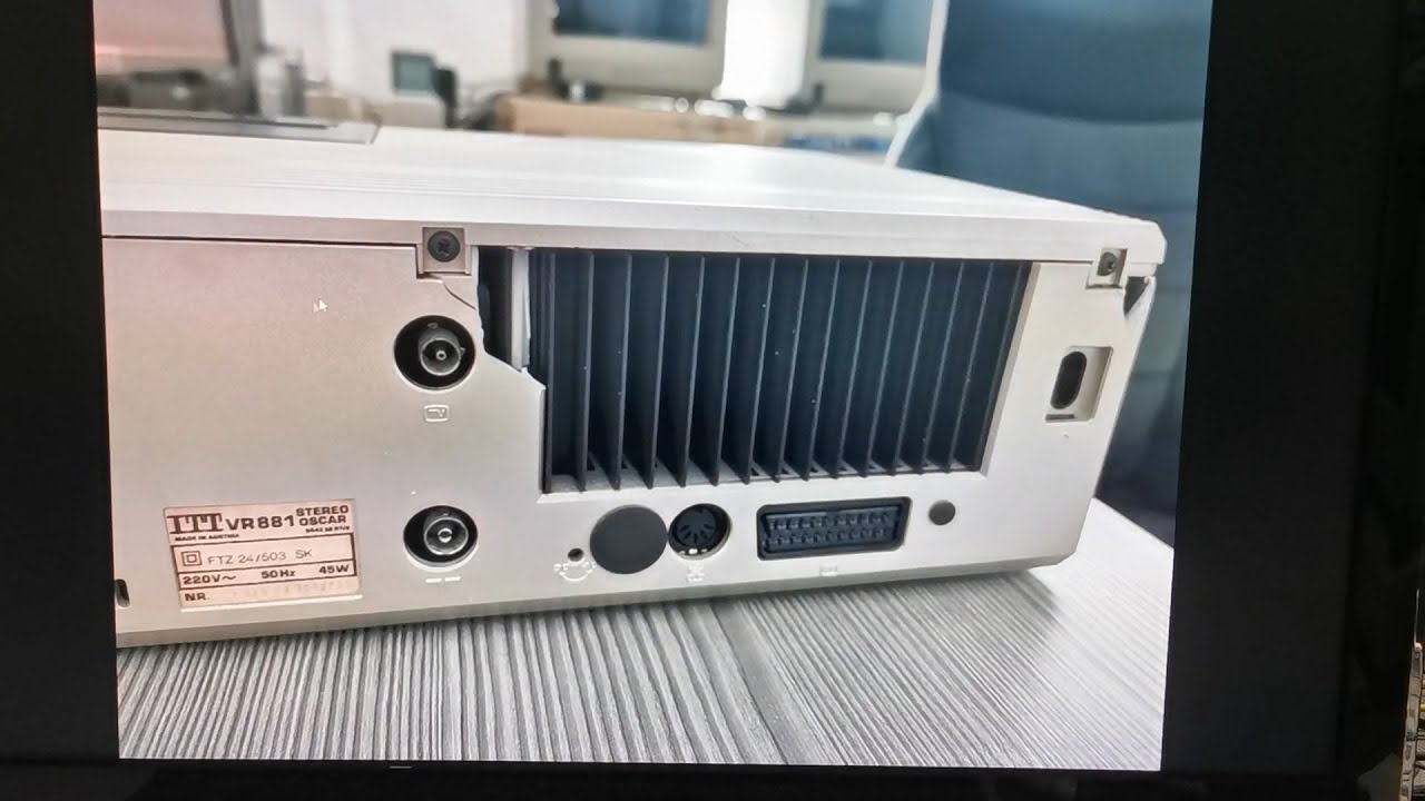DoA - V2000 ITT VR881 Stereo