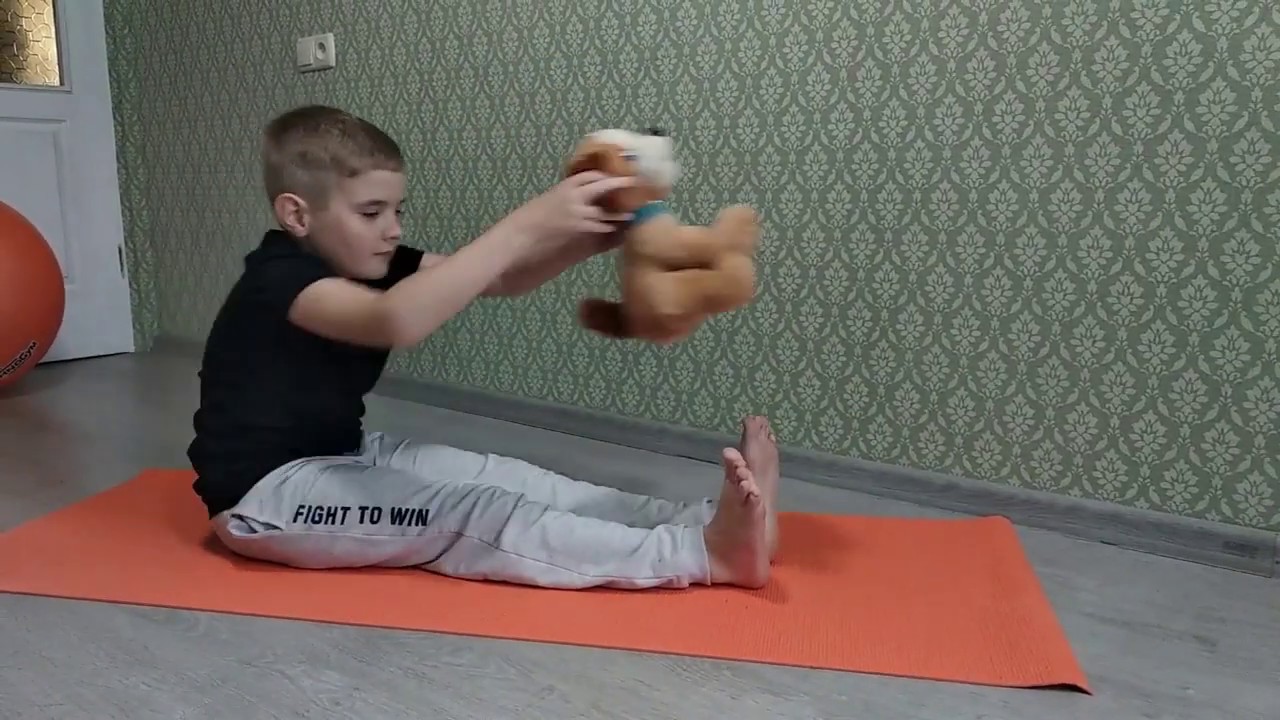 Вправи з іграшкою