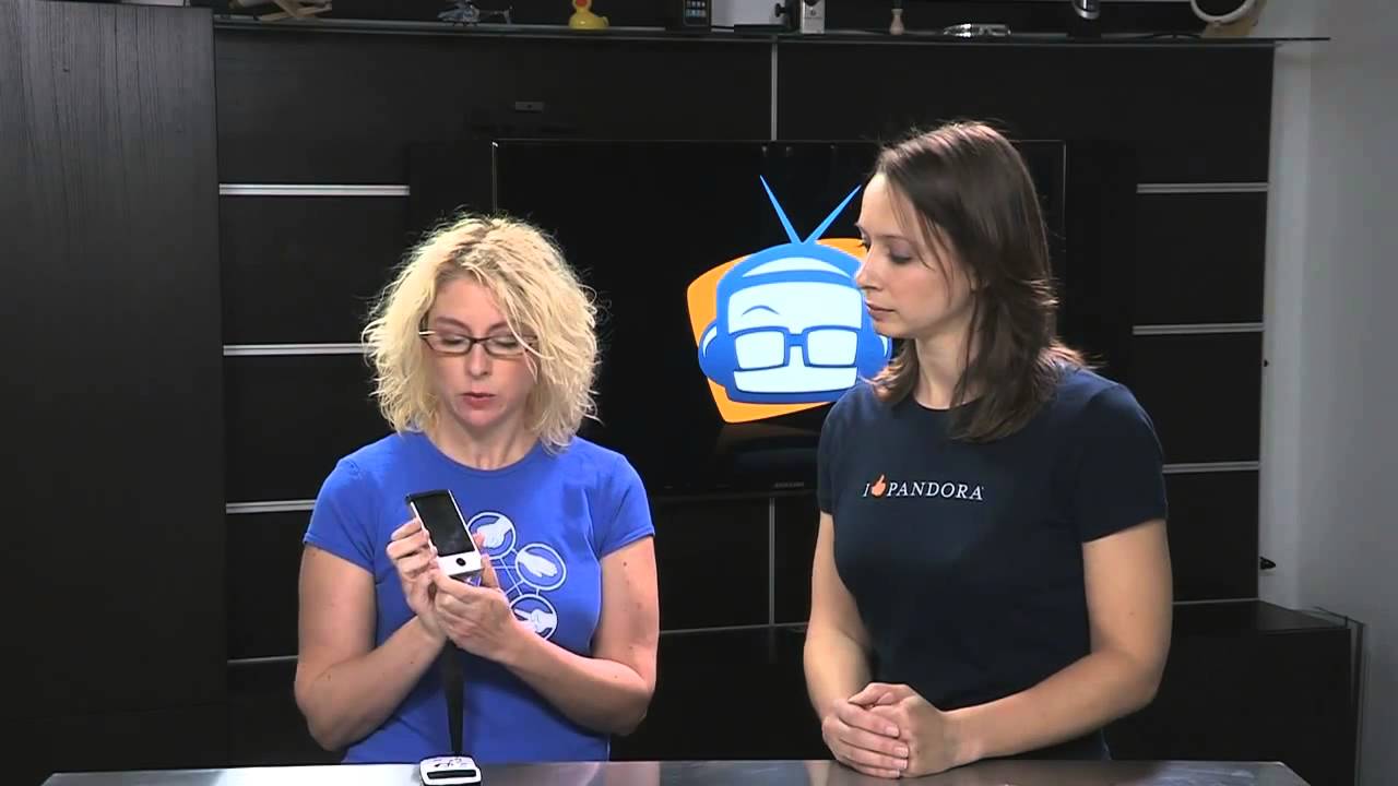 Geek Beat Archives   REVIEW   Sony Bloggie MHS TS 10 vs Kodak PlaySport Zx3