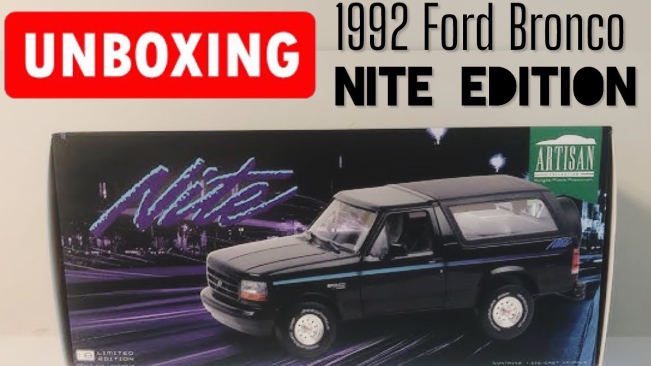 1/18 1992 Ford Bronco Nite Edition By Greenlight Artisan!
