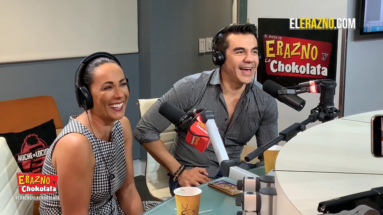 Consuelo Duval y Adrian Uribe en El Show Mas Chido Por Las Tardes!