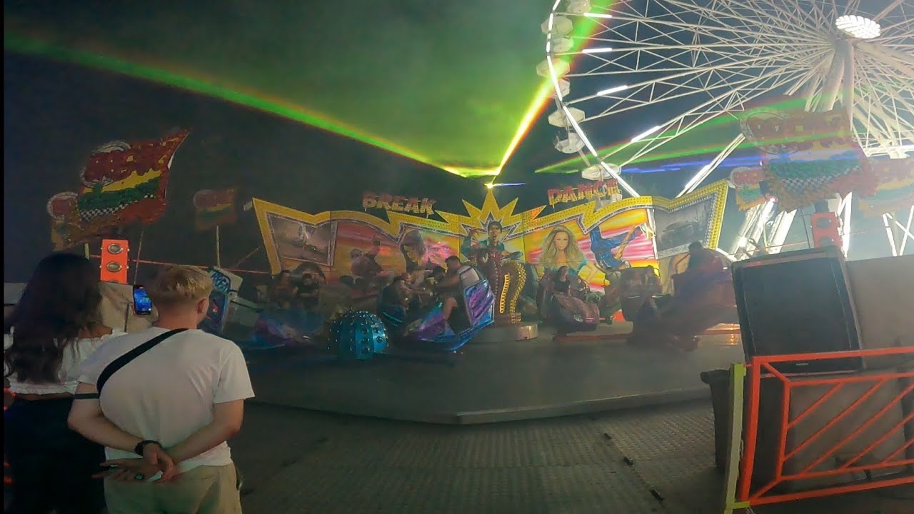 Kravařský odpust 2023 - Break dance off-ride