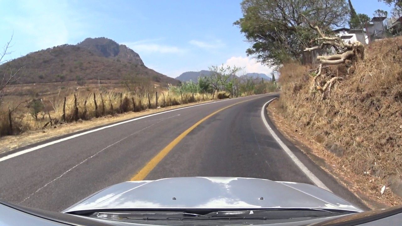 Viajando por la  Carretera de Benito Juárez a Zitácuaro