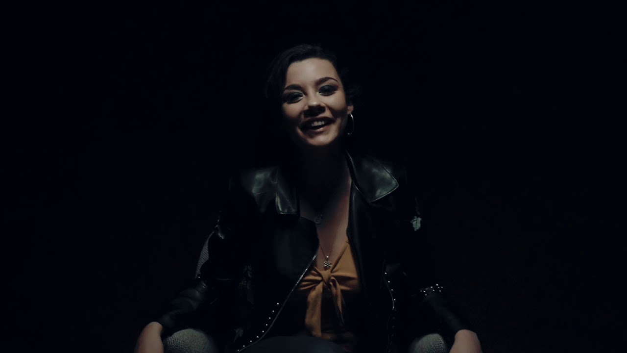 Nena (video oficial) - Enei