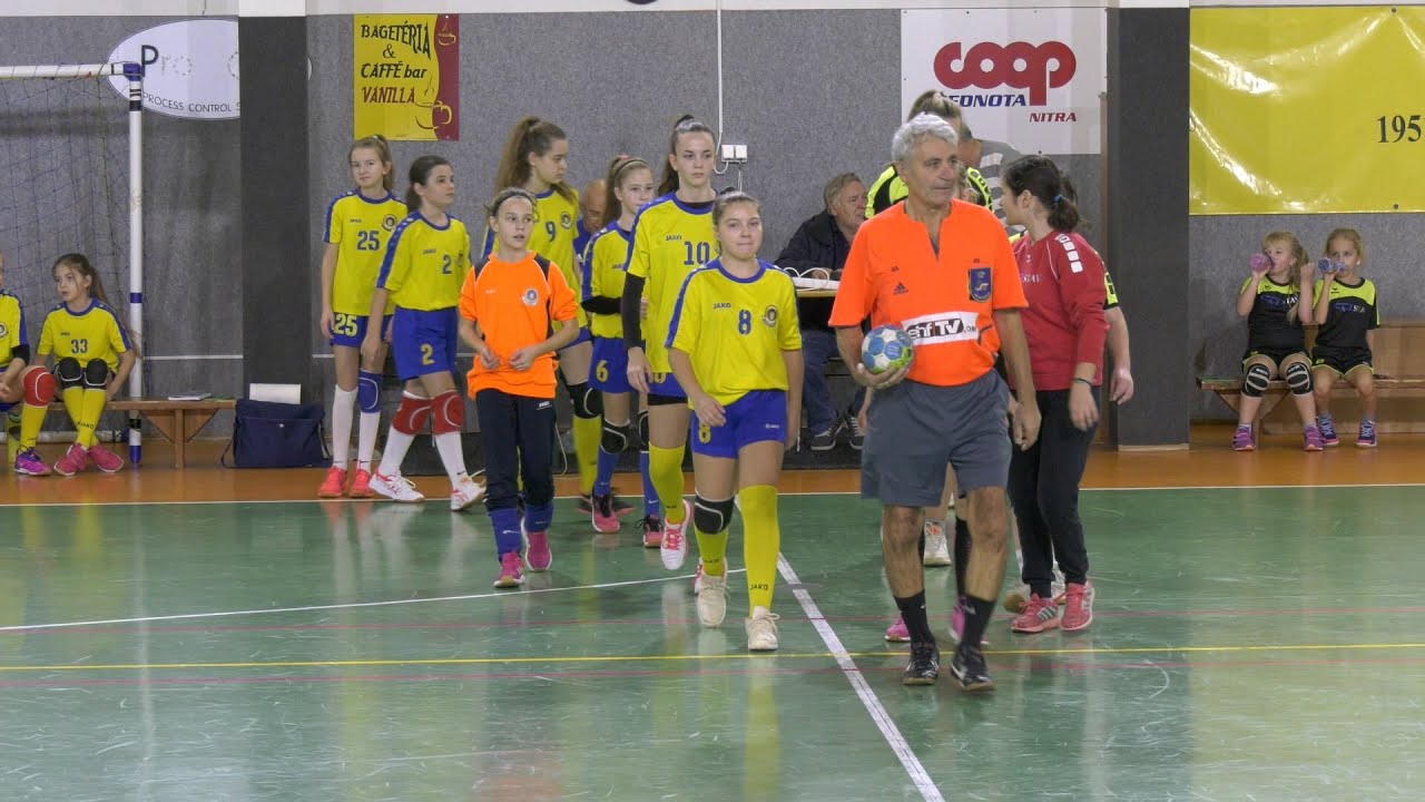 Hádzaná-žiačky HK Junior Močenok - ŠŠK CVČ Nesvady Imeľ
