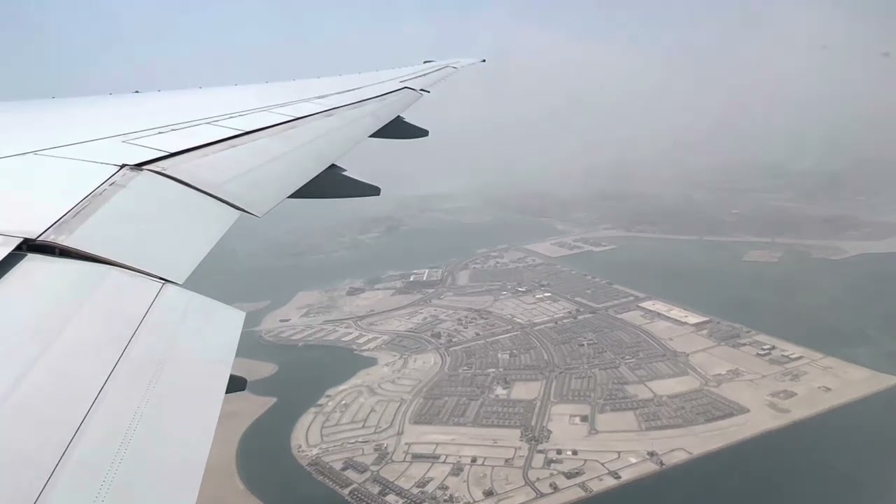 VLOG 17 - Emirates EK838 Boeing 777-300er | Bahrain to Dubai | A6-EPM