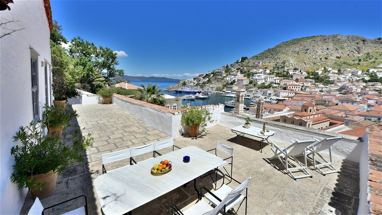 Captains House Apartments - holiday rentals on Hydra Island Greece