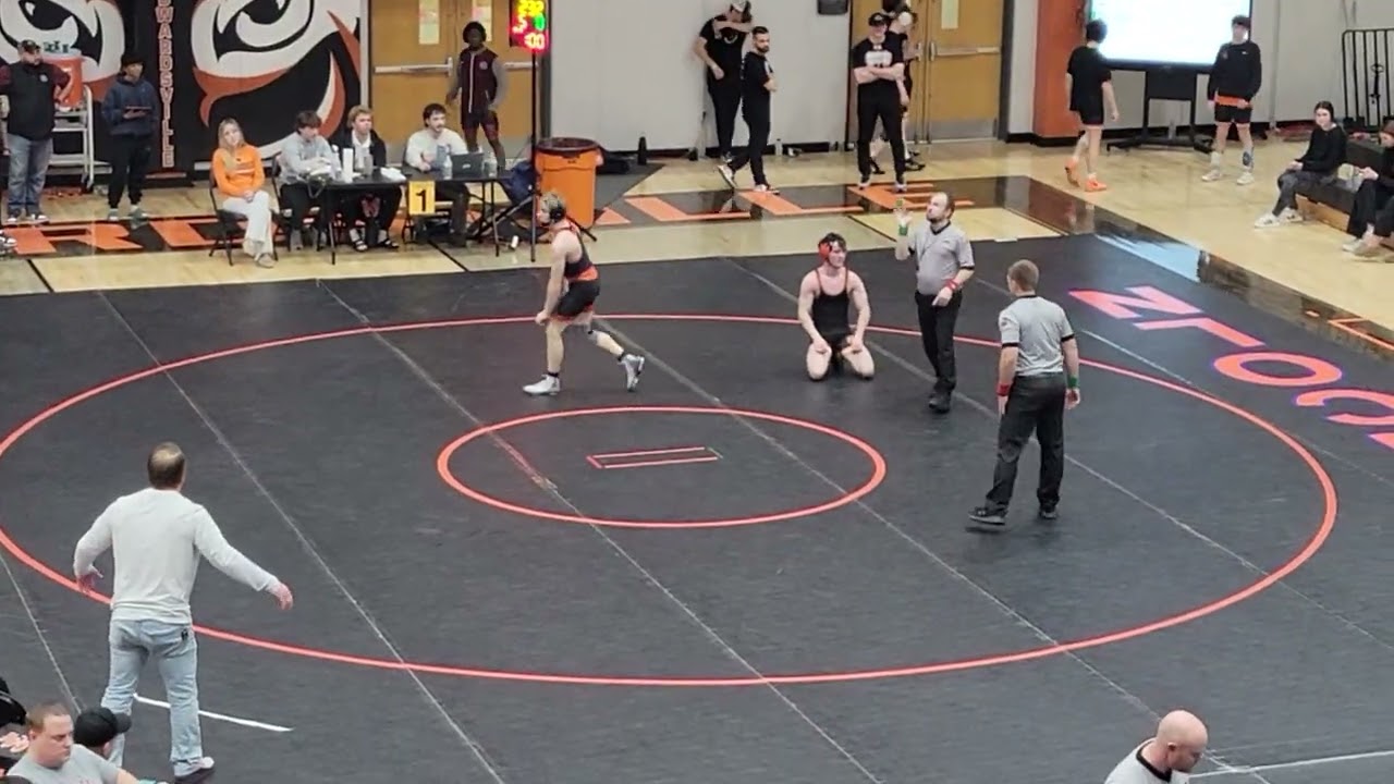 Casey 126lb 3A Sectional blood round vs Edwardsville. 02/14/26