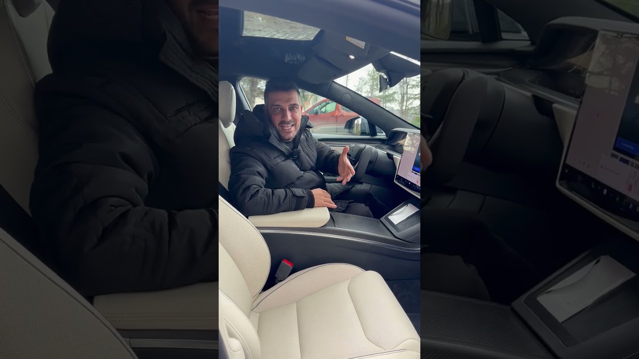 Direksiyonu Yarım Araba Tesla Model S Plaid