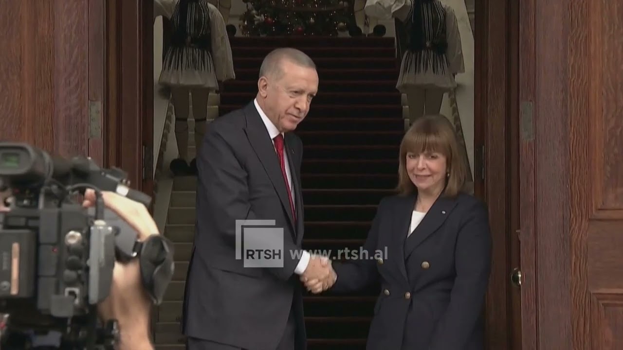 Takim Erdogan–Mitsotakis në Ankara, diskutime për Egjeun, Mesdheun dhe bashkëpunimin dypalësh