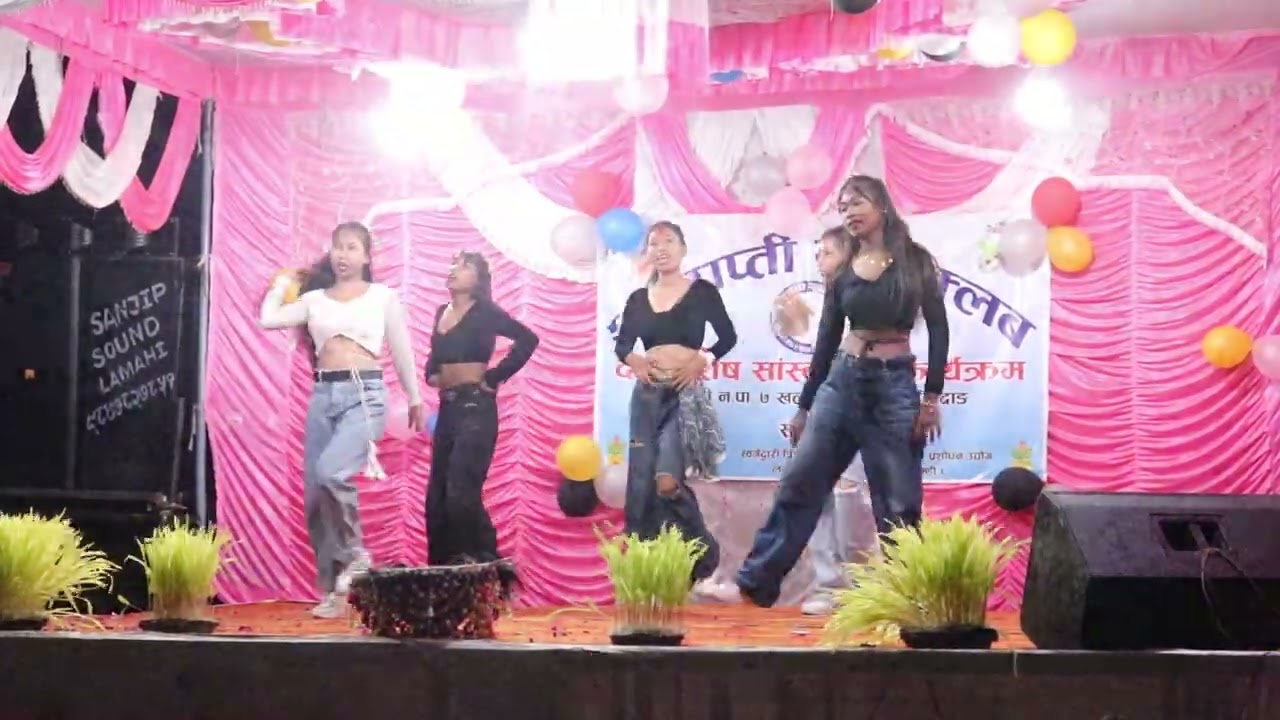 Chiya Bari Ma Ho Chiya Bari Ma || Bechi Dinthe yo Jawani || Saki Saki Rey saki 💓🫶💐