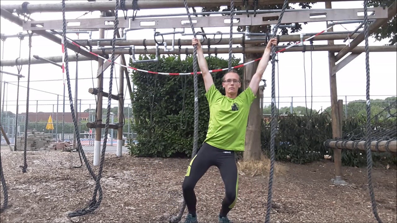 Survivalrun Tutorial Techniek 021 Tarzanswing