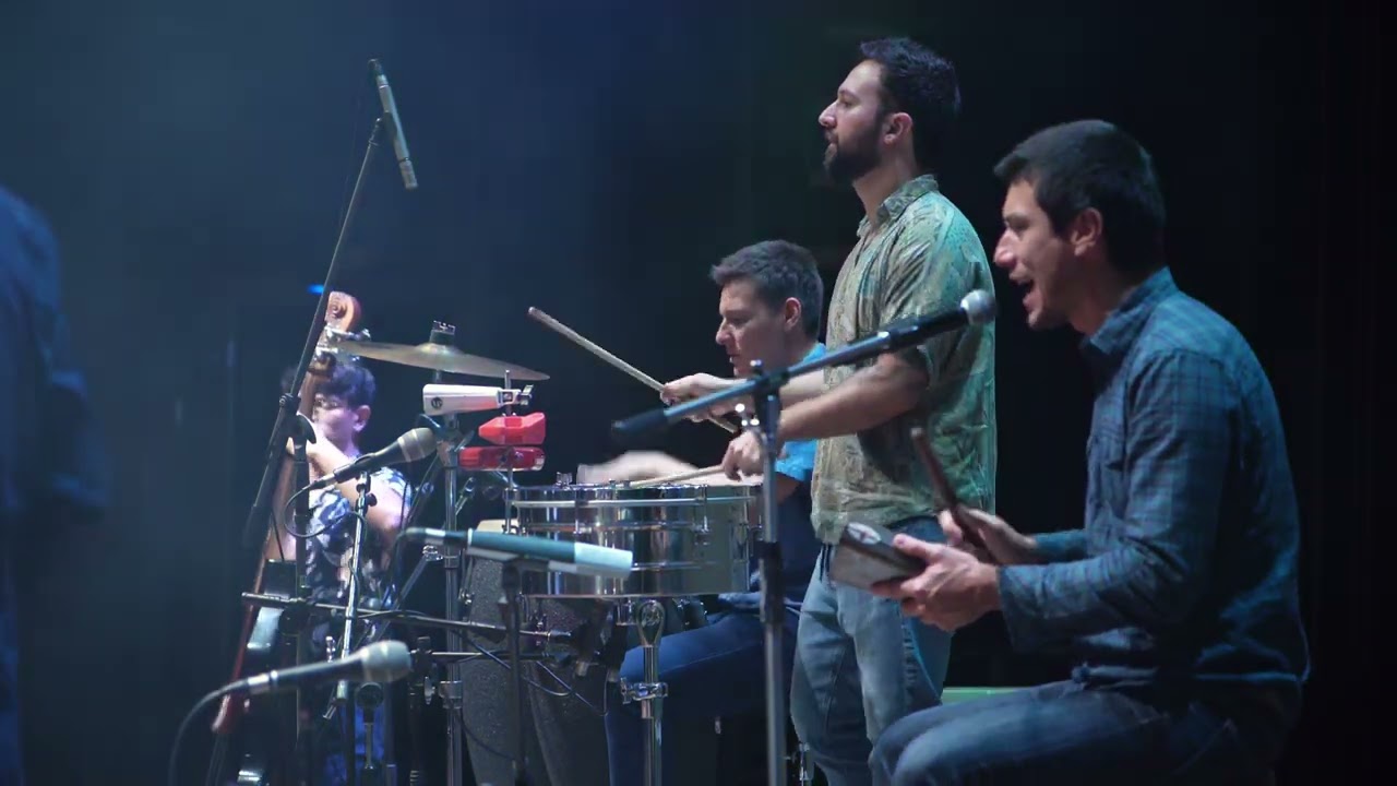 Barrio Salsa