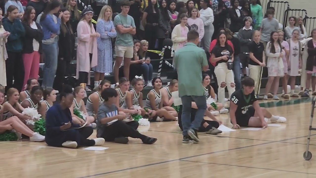 Leeds Pep Rally with JJ from Fox6