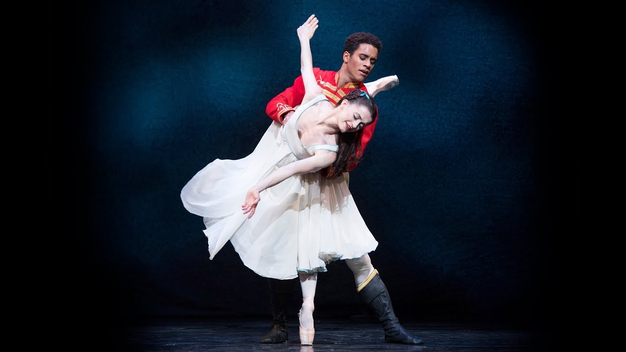 The Nutcracker Act I pas de deux (Anna Rose O'Sullivan, Marcelino Sambé of The Royal Ballet)