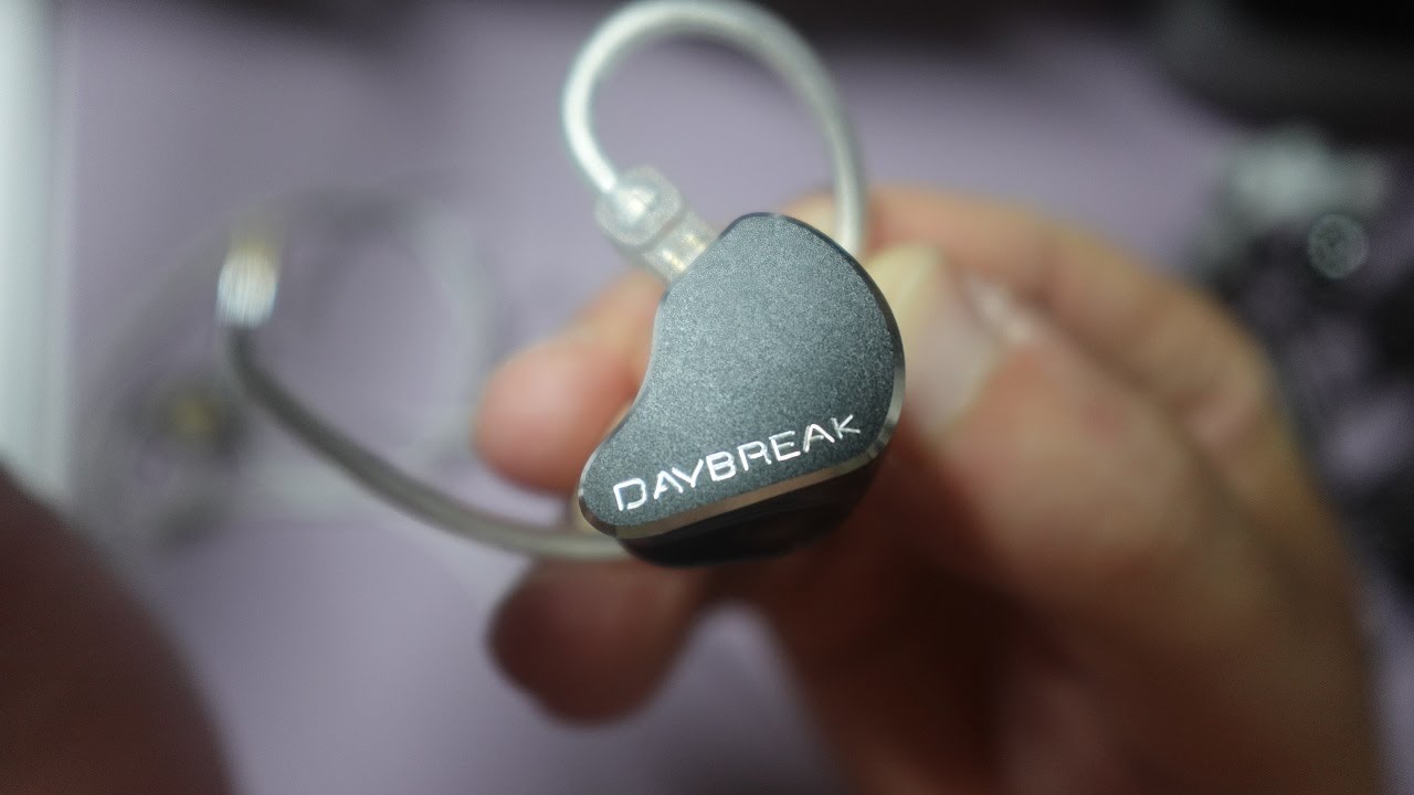 Crinacle Daybreak Review &ndash; It&rsquo;s Damn Good