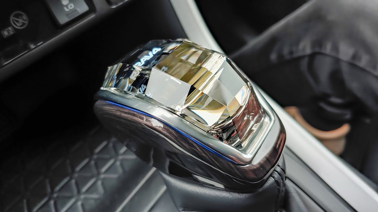 Toyota RAV4 (2019-2025): LED Crystal Gear Shift Knob Review And Installation.