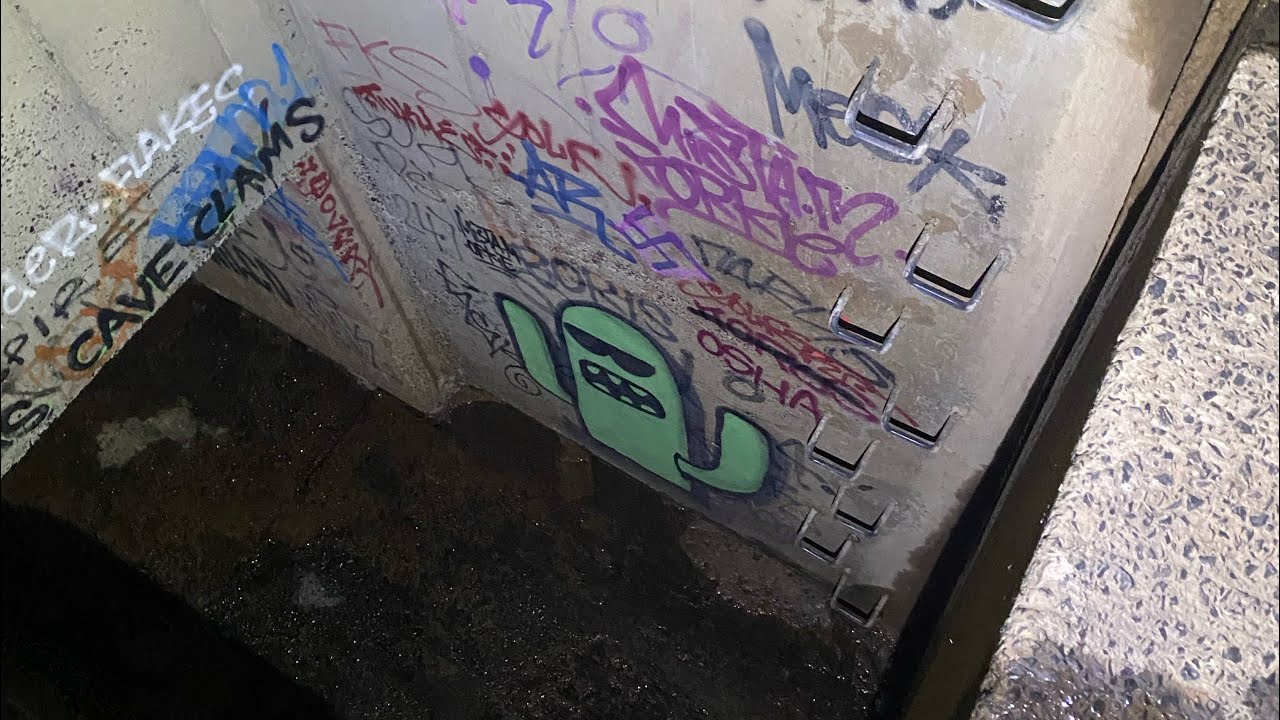 Storm Water Drain Explore - 4 Underground levels - Hercules Pillars - Underground Gas Scare .