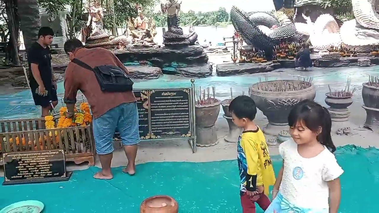 เที่ยวทำบุญ  วัดป่าปากโดม   อุบลราชธานี ep 2