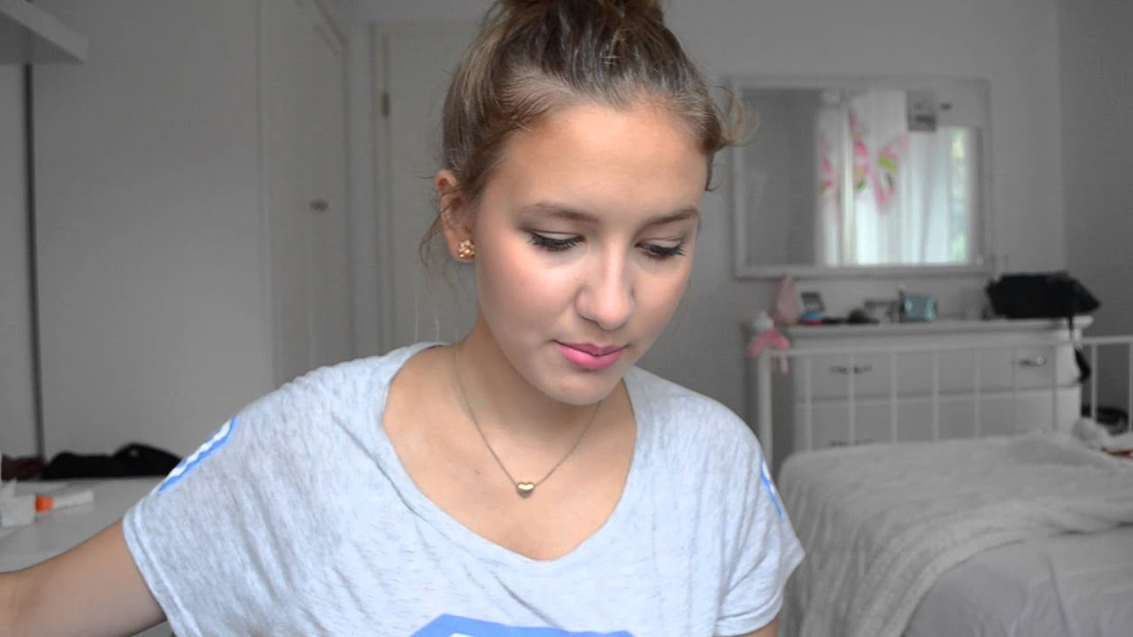 What's in my school bag? | Was ist in meiner Schultasche?