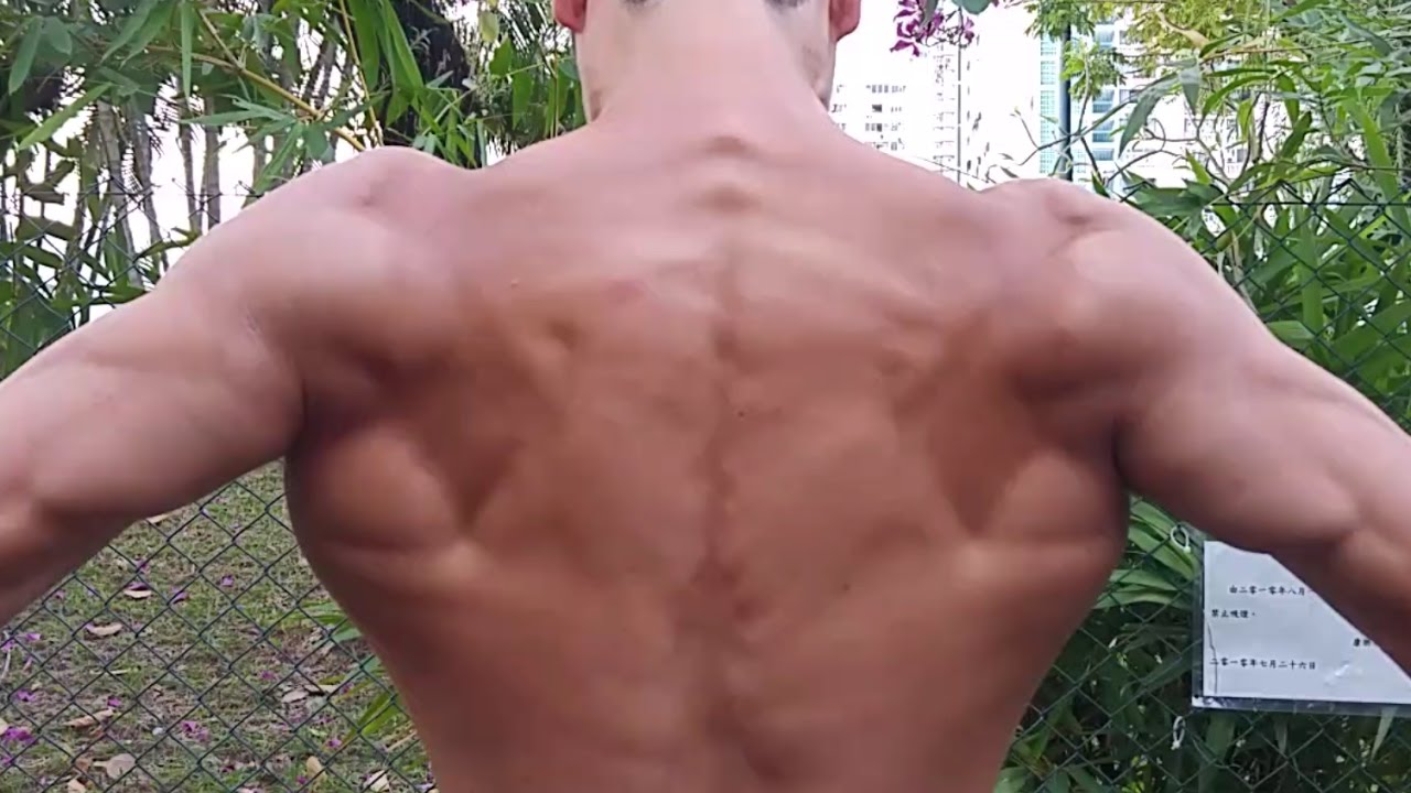 如何練成李小龍般倒三角的背肌back muscle training