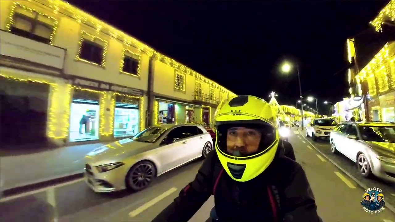 🎄Luzes de Natal de Valongo em 360º | Passeio de Mota com a Akaso 360