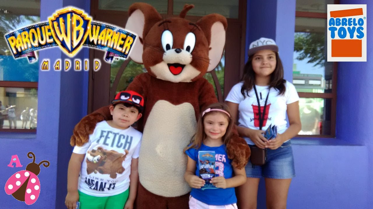 Parque Warner Madrid con Abrelo Toys