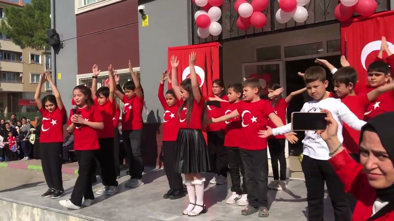 Mümin Canbaz İlköğretim okulu 4/A sınıfı 29 Ekim Cumhuriyet Bayramı Gösterisi #cumhuriyetbayrami