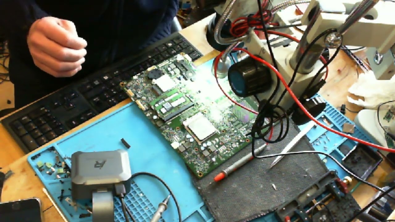 All in one Dell en court circuit sur l'alimentation.