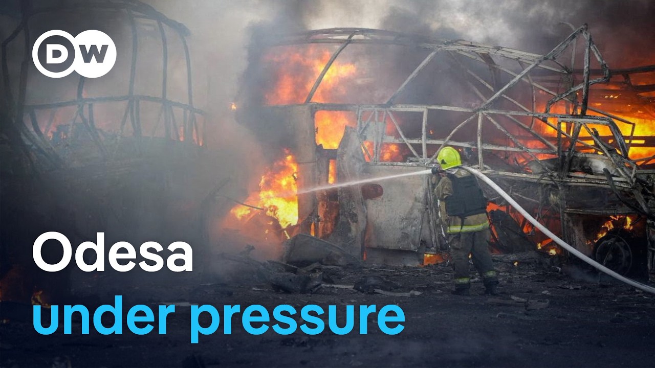 Russia&rsquo;s assault on Odesa is choking a vital route for Ukrainian exports | DW News