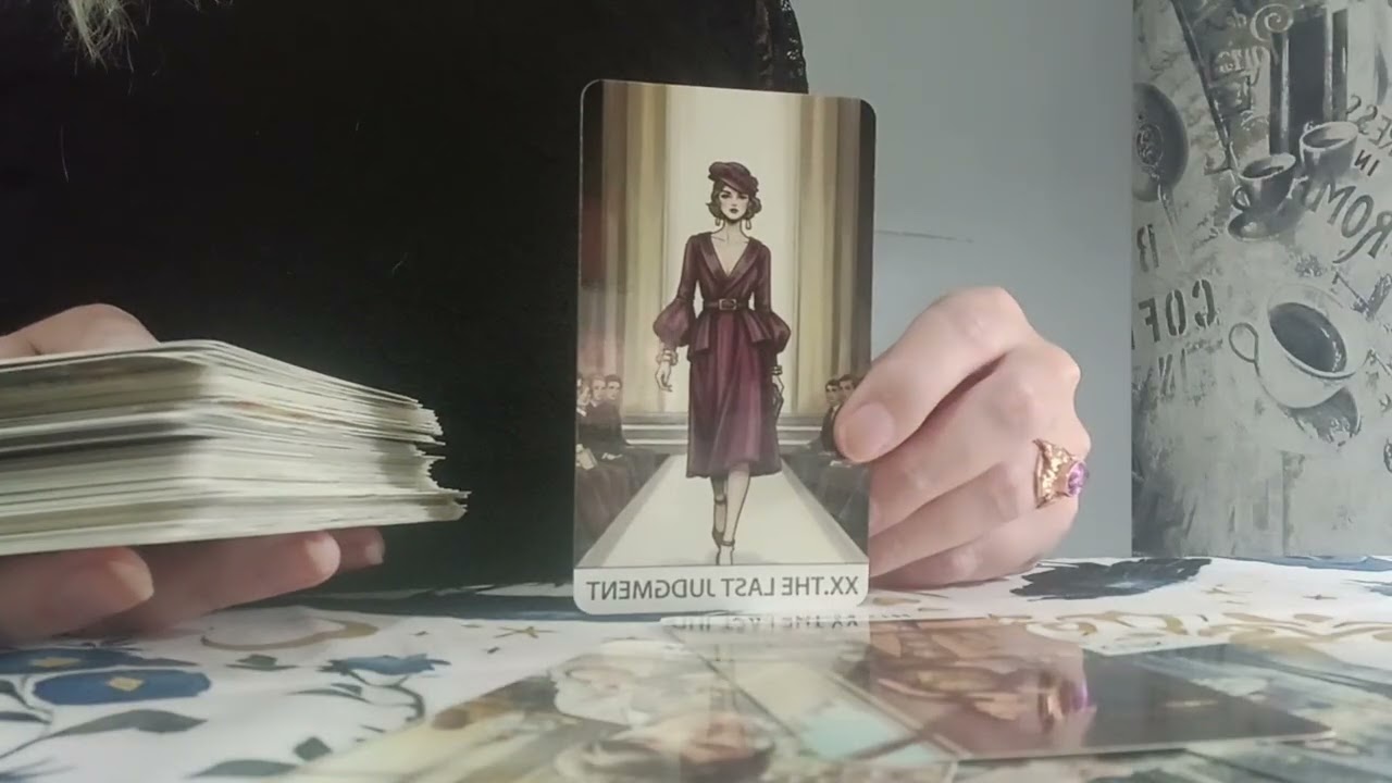 Что скоро решится? Расклад Таро