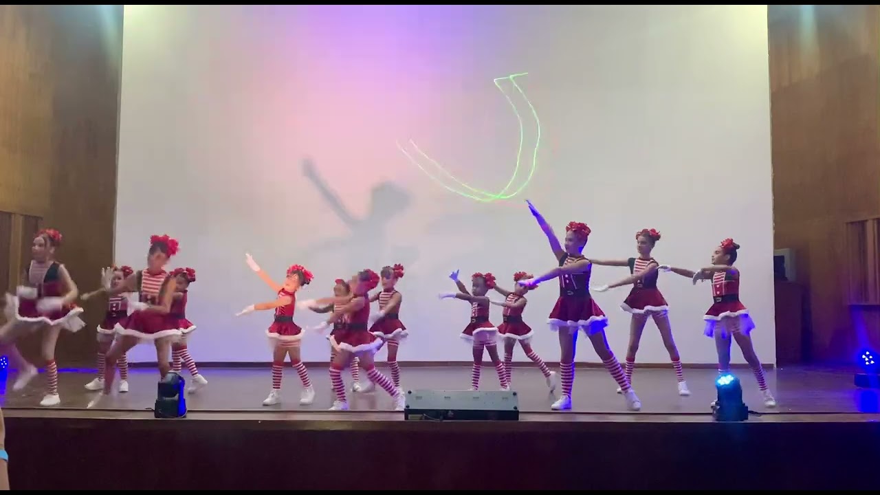 Global Dance - Coreografía Nuestra Canción de Navidad Camp Rock