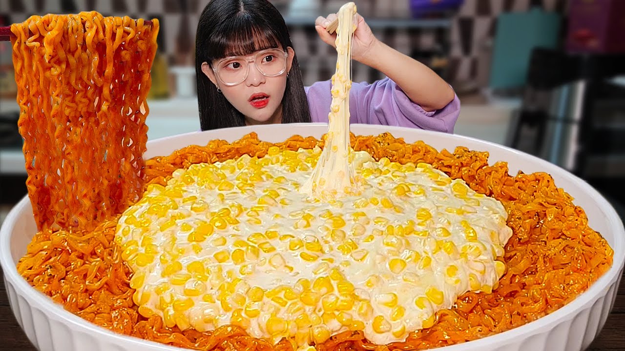 Вкусно пикантно!😛 Кукурузный сыр Булдак Рамен Кукурузный сыр Острый рамен АSМR MUKBANG!